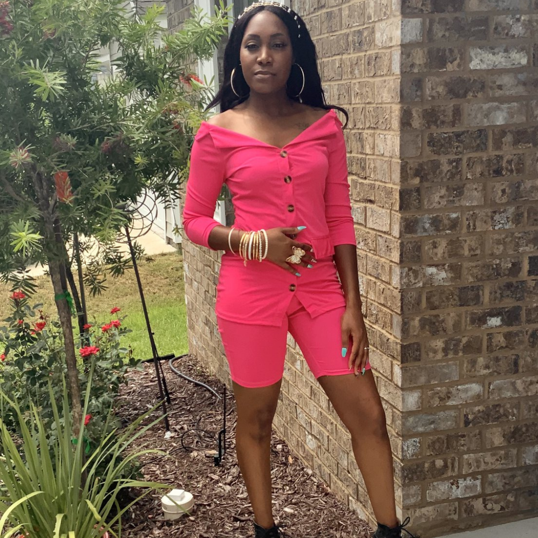 Comfortable, Stylish, and Soft Stretches Manual measurement has an error of 1 to 3 inch **top runs a bit small than the bottom** 65% polyester – 35% Cotton